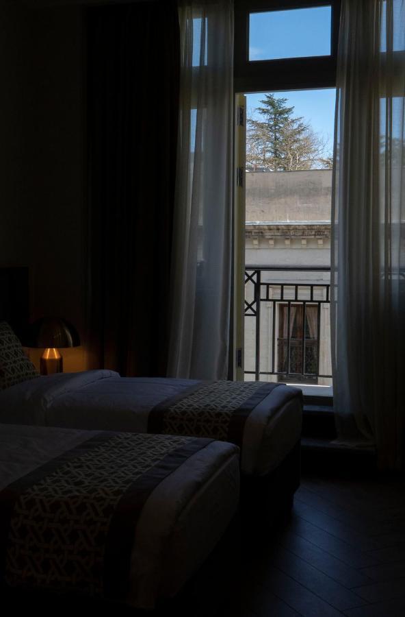 Grand Opera Hotel Kutaisi Exterior foto