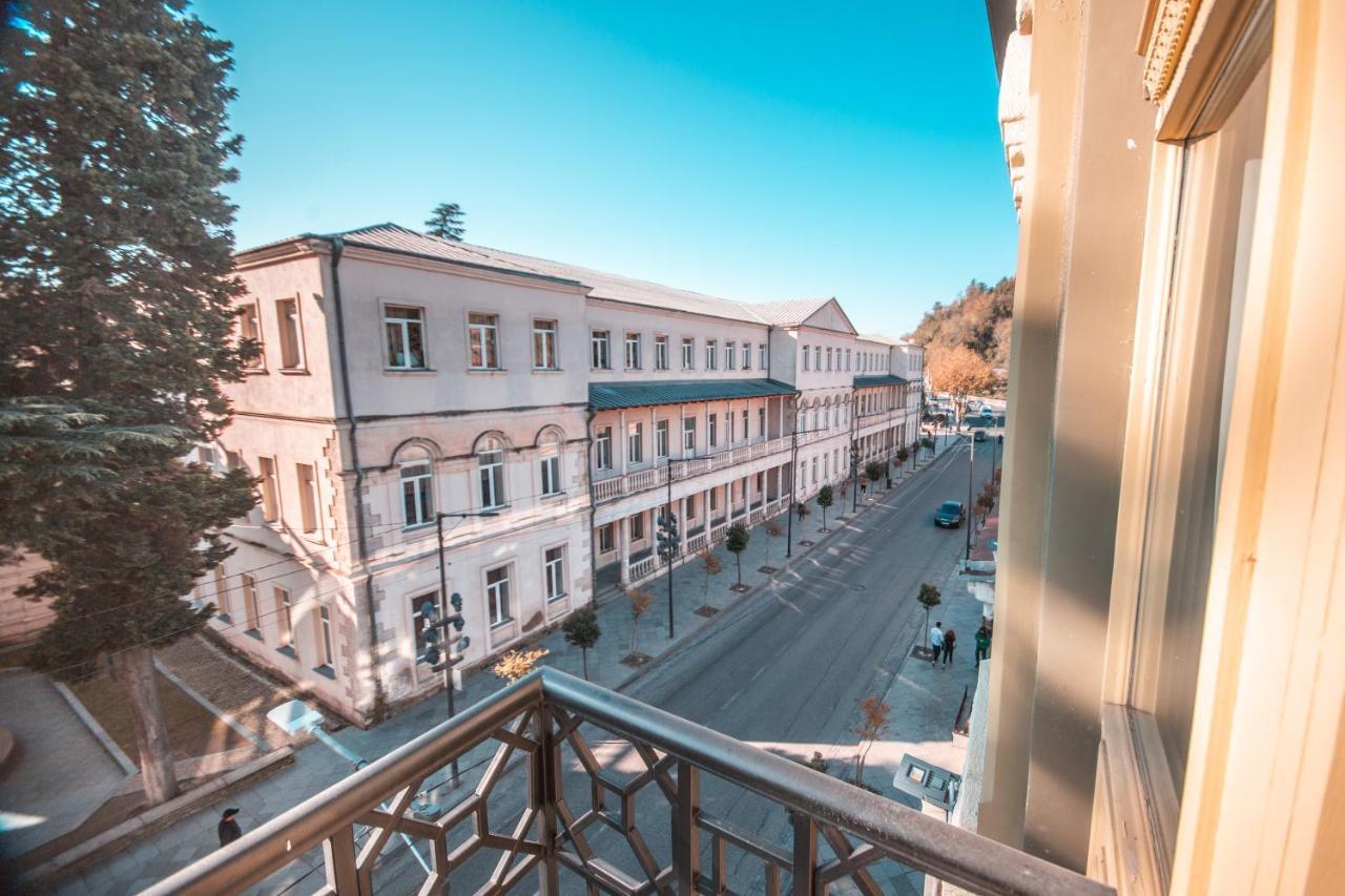 Grand Opera Hotel Kutaisi Exterior foto